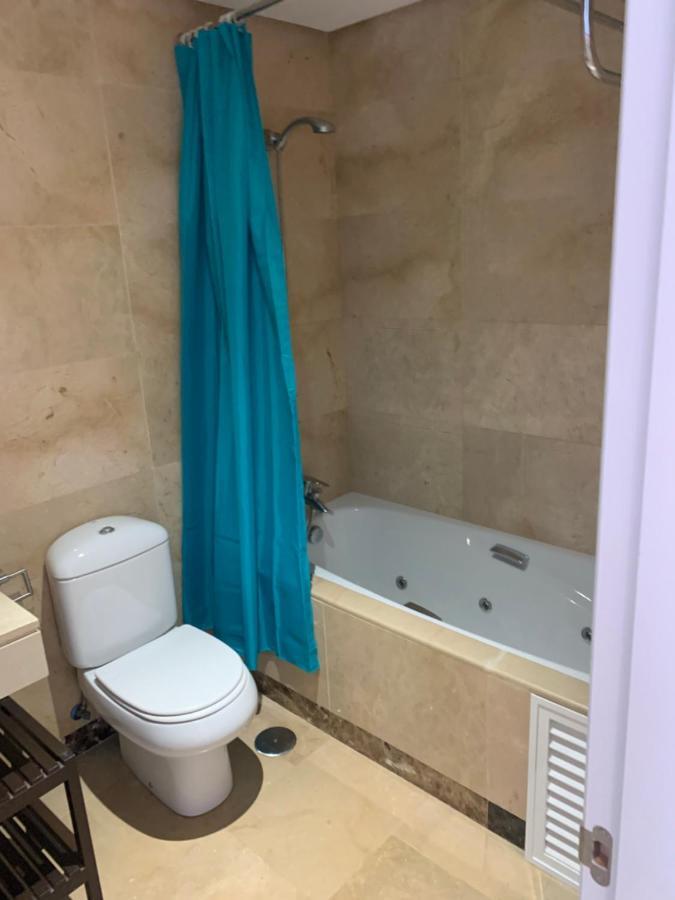 Quiet Family Apartment, 4 Pools, Close To The Beach And Golf, La Marina Alcaidesa 9 02 ภายนอก รูปภาพ