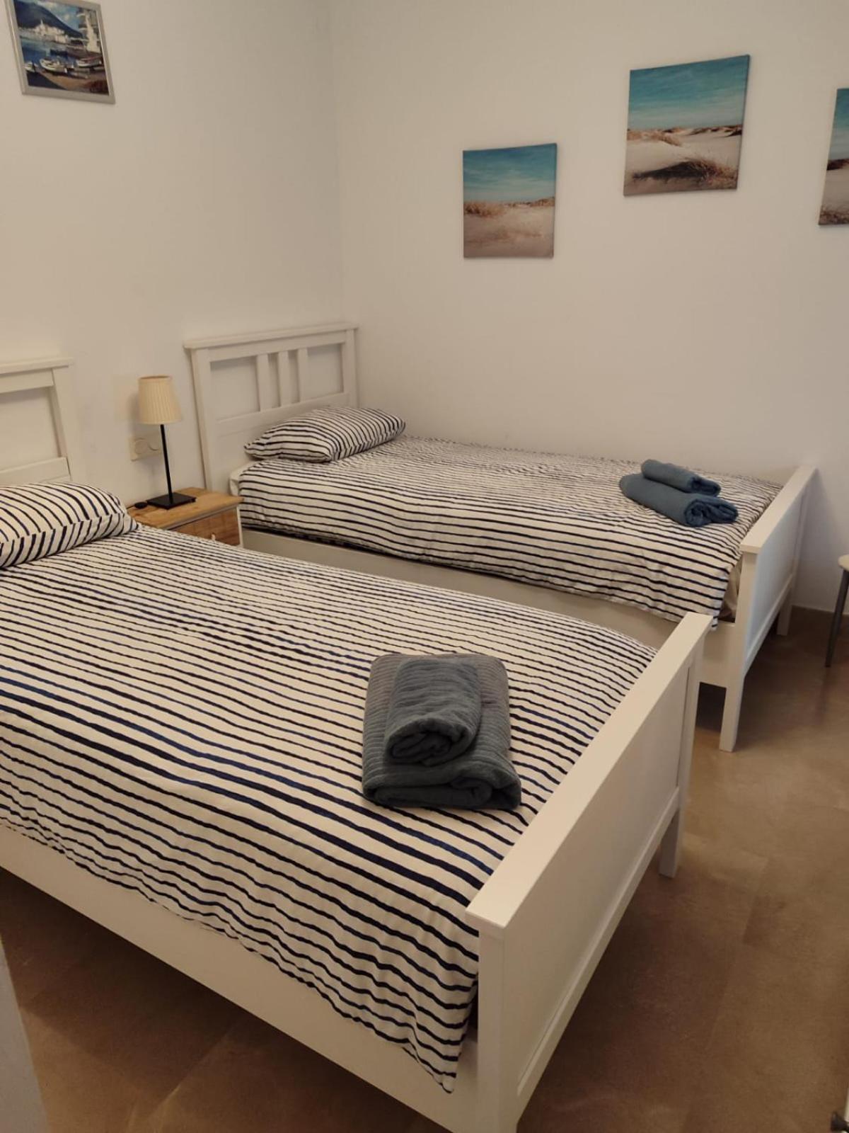 Quiet Family Apartment, 4 Pools, Close To The Beach And Golf, La Marina Alcaidesa 9 02 ภายนอก รูปภาพ