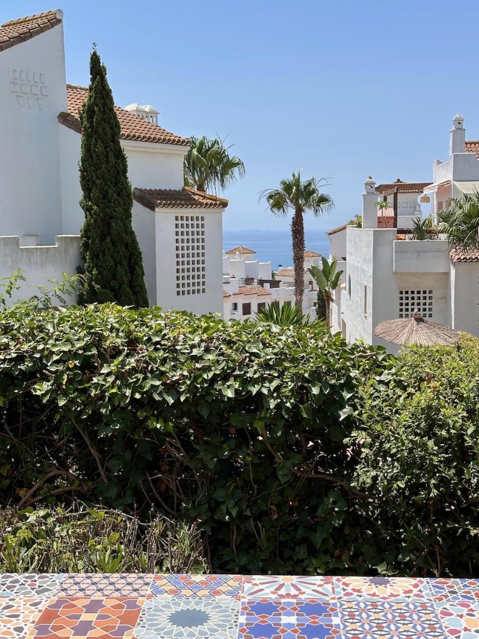 Quiet Family Apartment, 4 Pools, Close To The Beach And Golf, La Marina Alcaidesa 9 02 ภายนอก รูปภาพ
